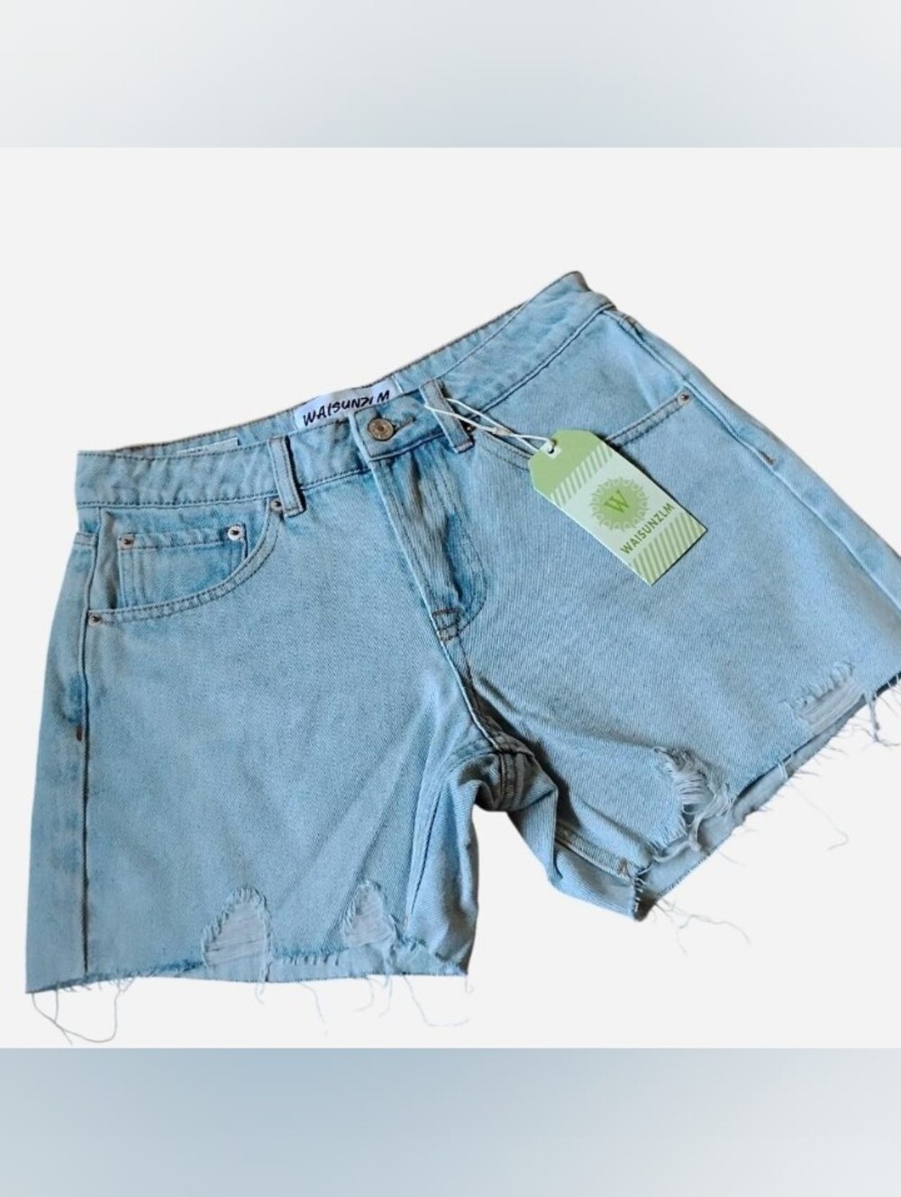 High Waist Destroyed Light Wash Denim Shorts Size 8_NWT